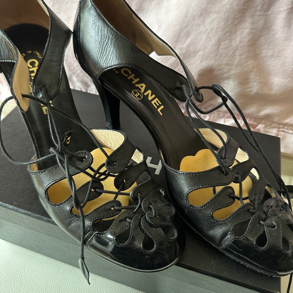 Vintage CHANEL Black Heels